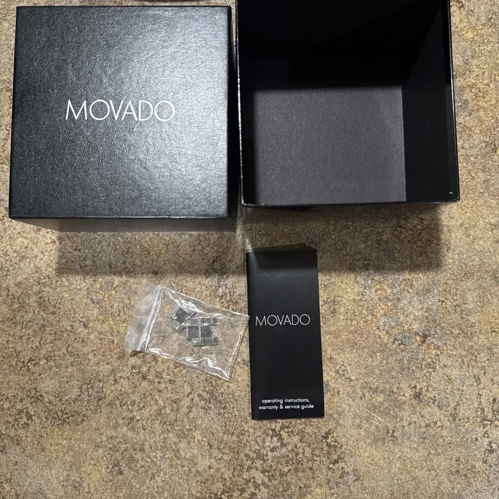Movado Vizio Chronograph Men's Watch Sizing Links 0607544 Original